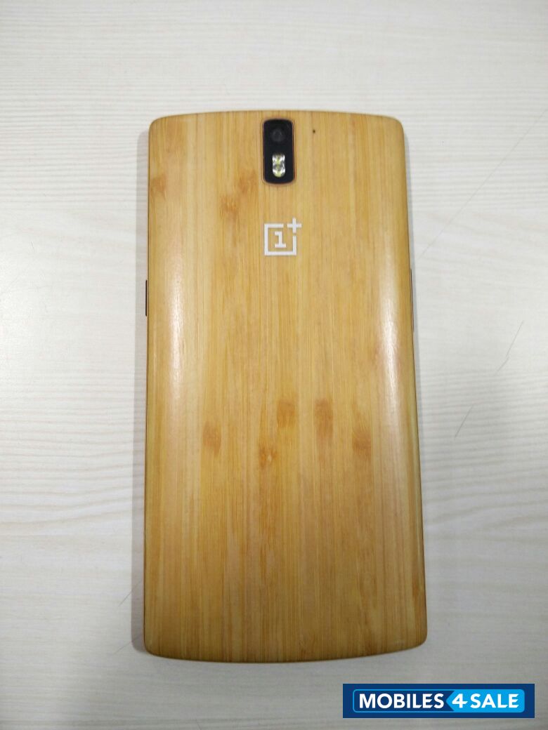 Sandstone Black OnePlus One