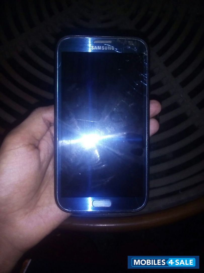 Blue Samsung Galaxy Note 2