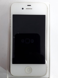 White Apple iPhone 4S