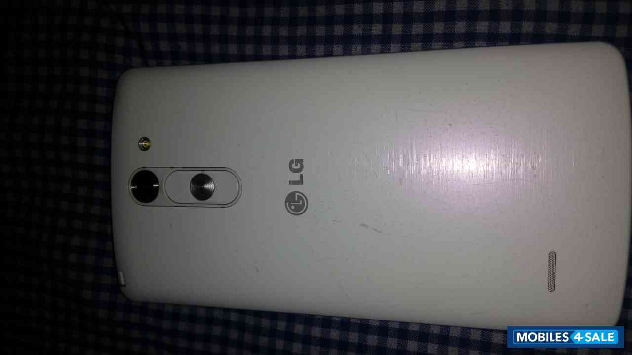 White LG G3 Stylus