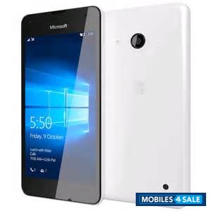 White Microsoft Lumia 550