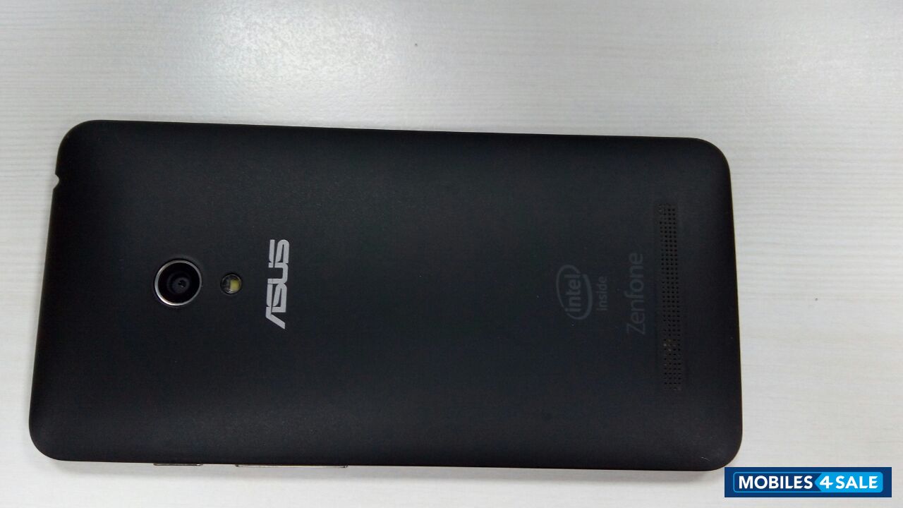 Black Asus Zenfone 5