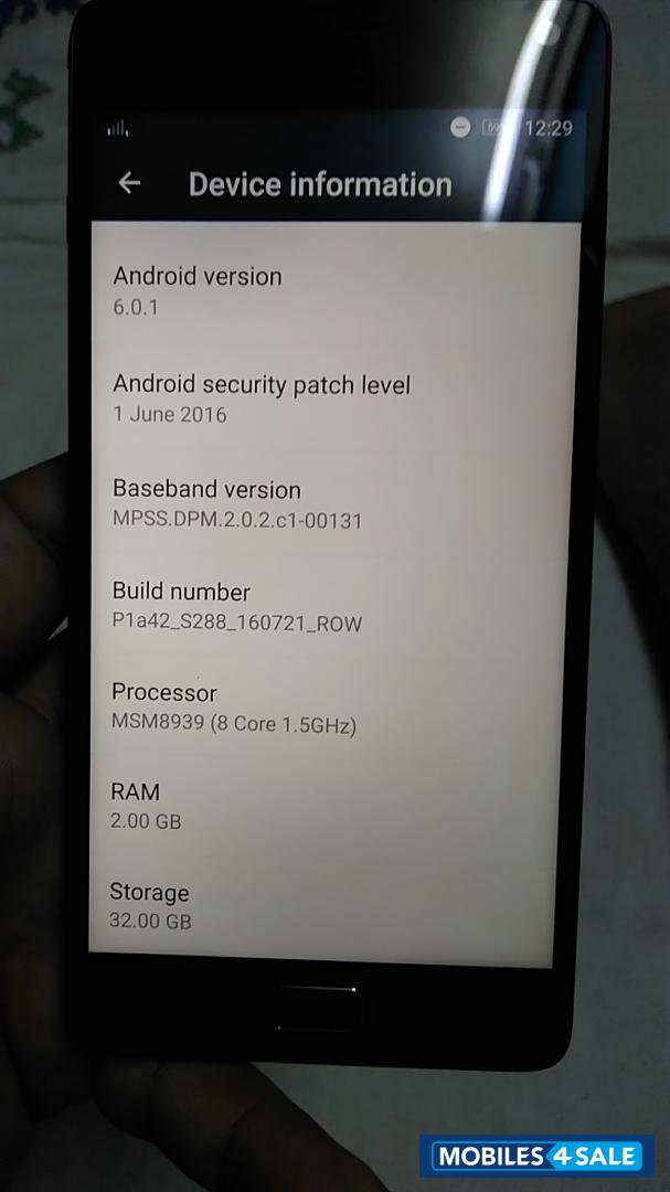 Grey Lenovo Vibe P1