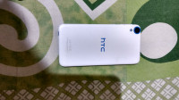 White HTC Desire 820