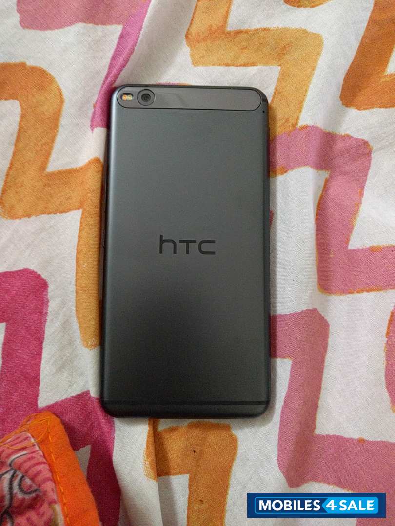 Carbon Grey HTC One X9