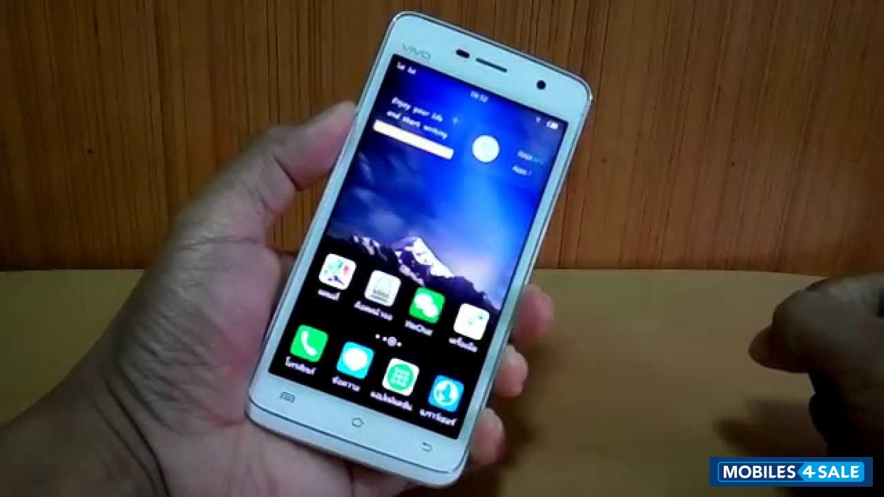 White Vivo Y22