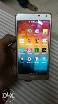 Gold Samsung Galaxy A7