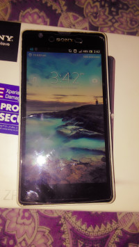 White Sony Xperia ZR