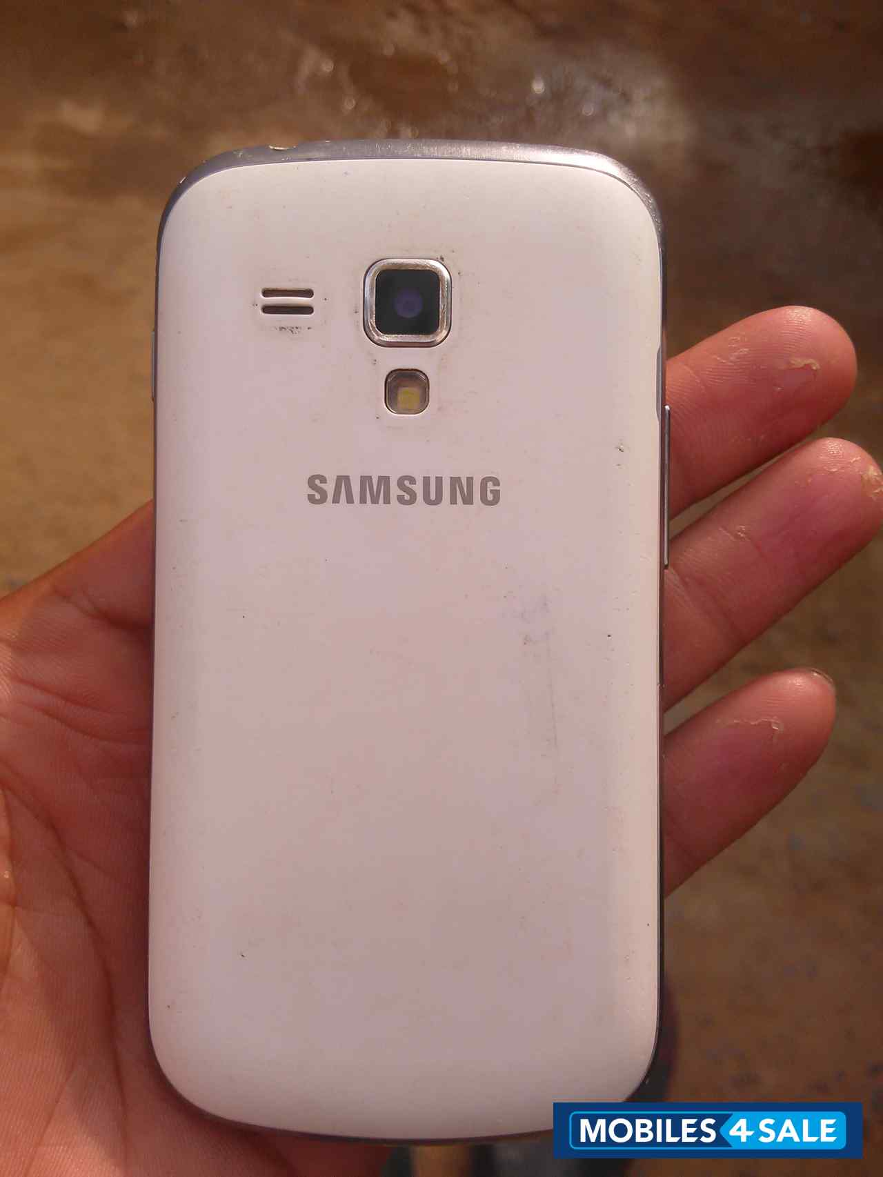 White Samsung Duos