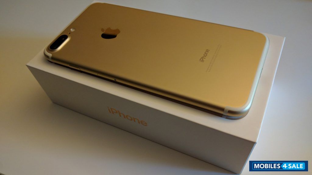 Gold Apple iPhone 7