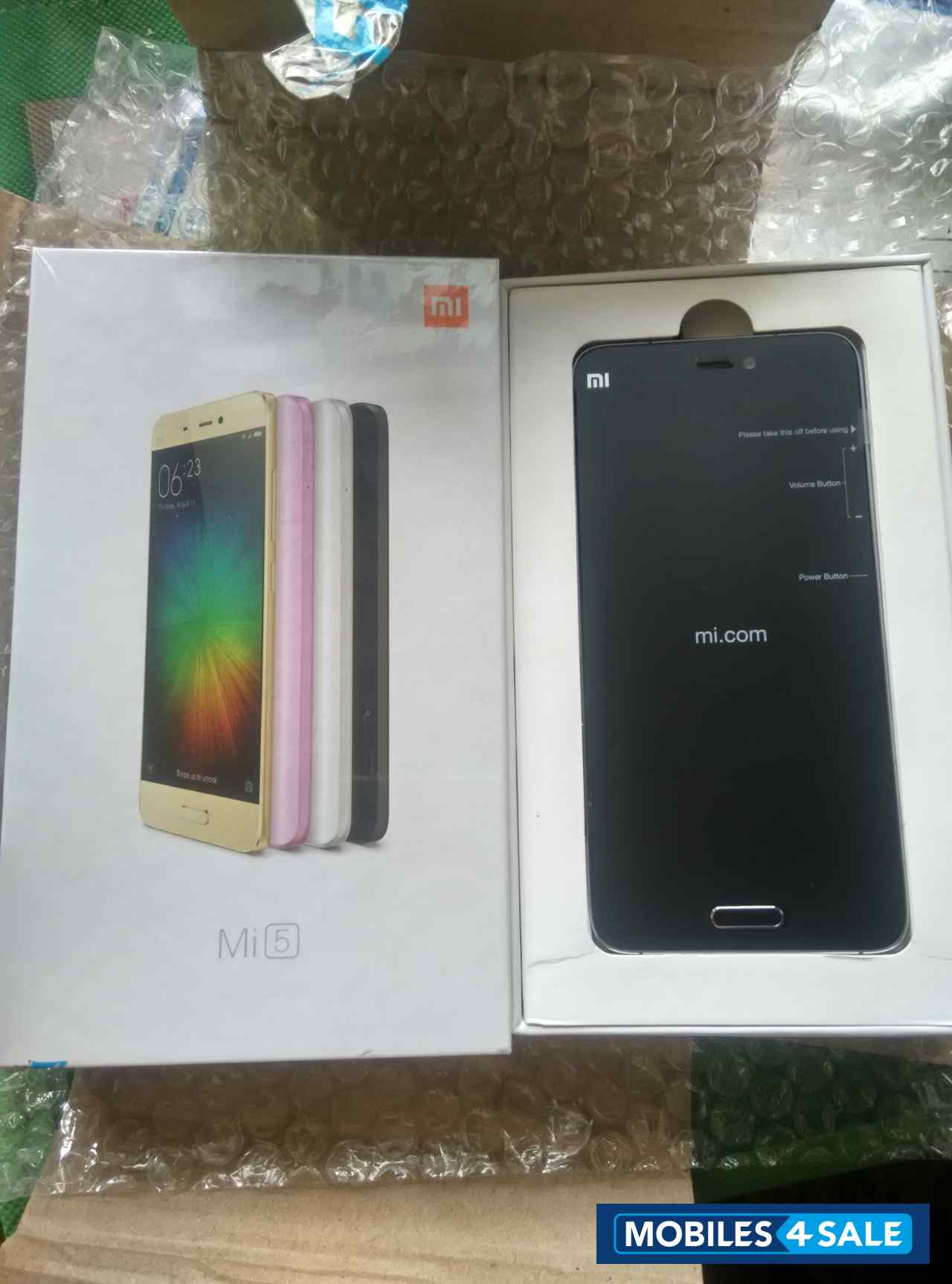 Black Xiaomi Mi 5