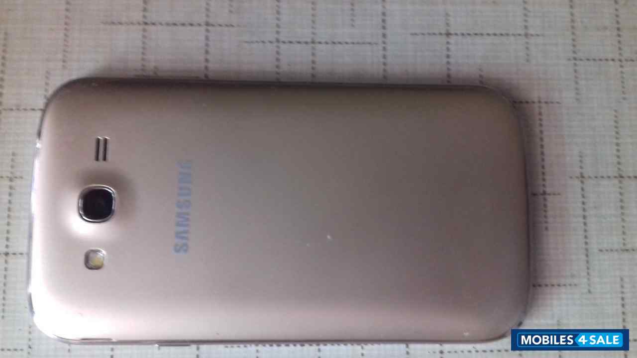 Gold Samsung Galaxy Grand Neo Plus