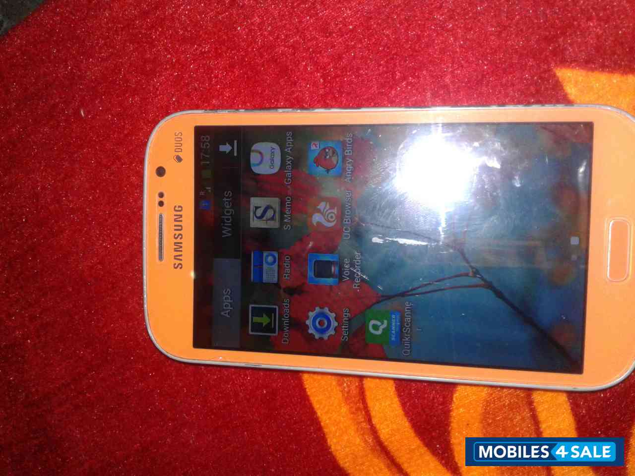 Pink Samsung Galaxy Grand Neo