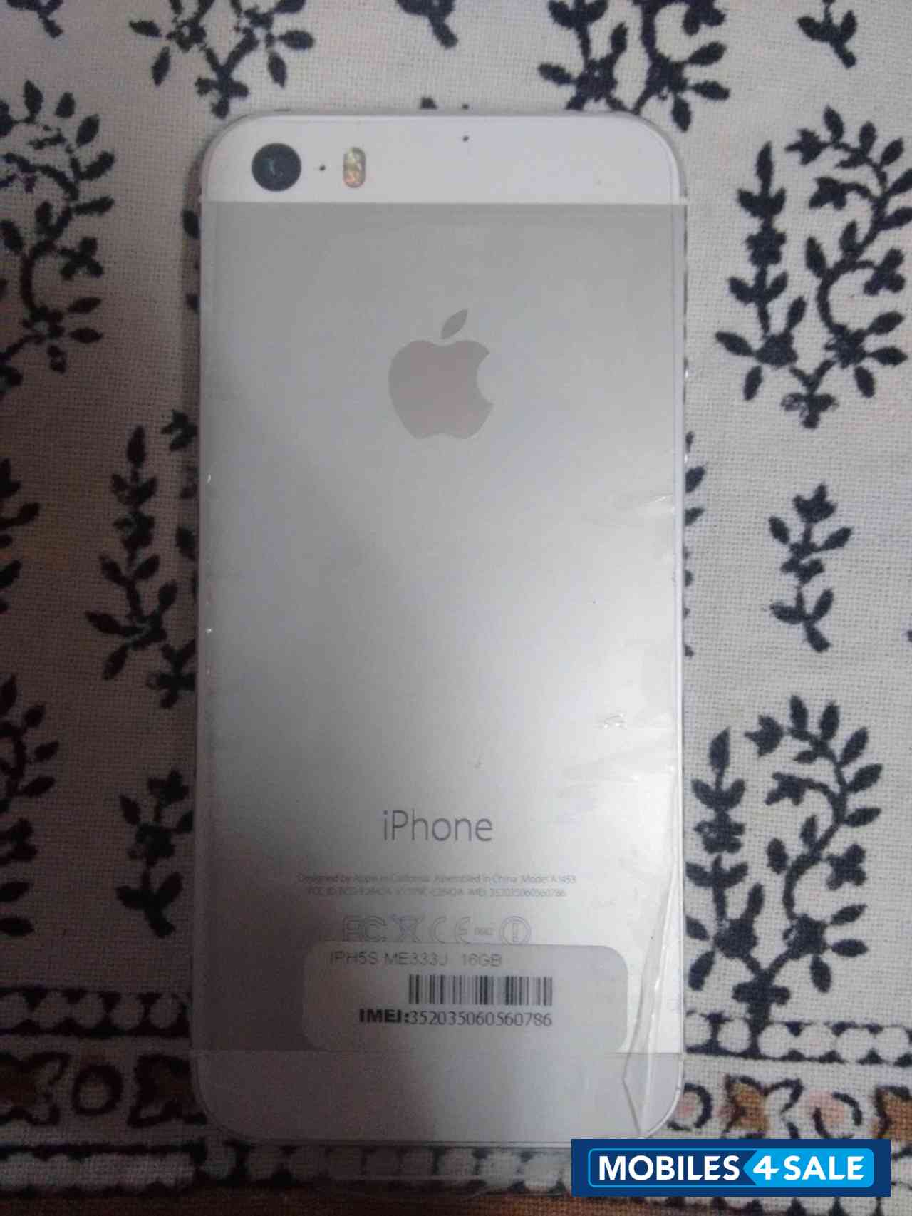 Silver Apple iPhone 5S