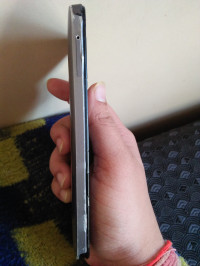 Silver Lenovo S860