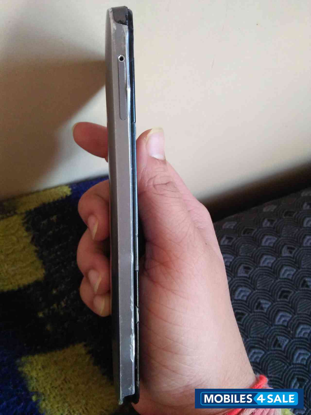 Silver Lenovo S860