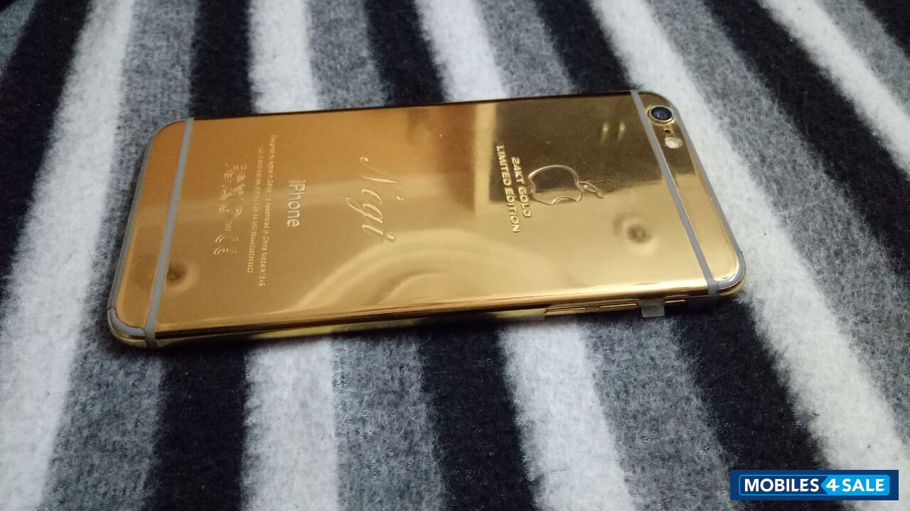 Gold Apple iPhone 6 Plus