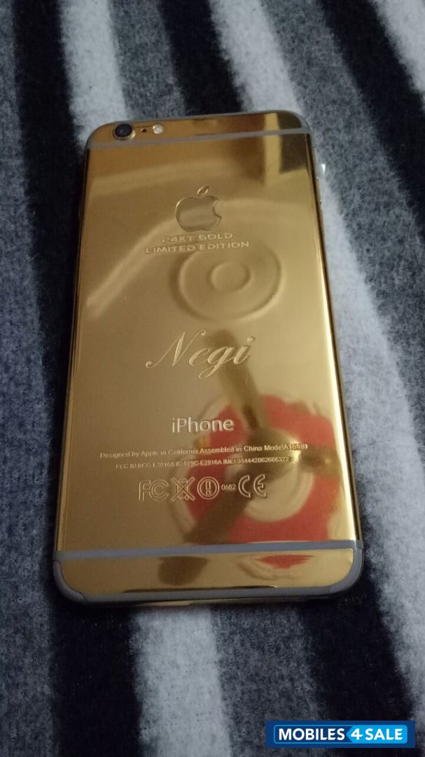 Gold Apple iPhone 6 Plus