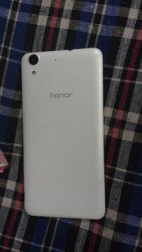 White Huawei Honor Holly 3