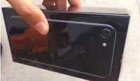 Jet Black Apple iPhone 7