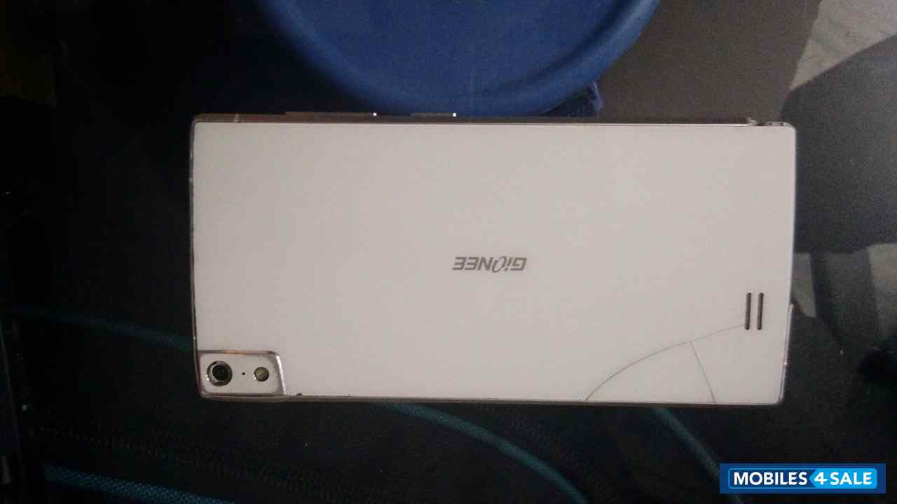 White, Black Gionee S-series s5.5