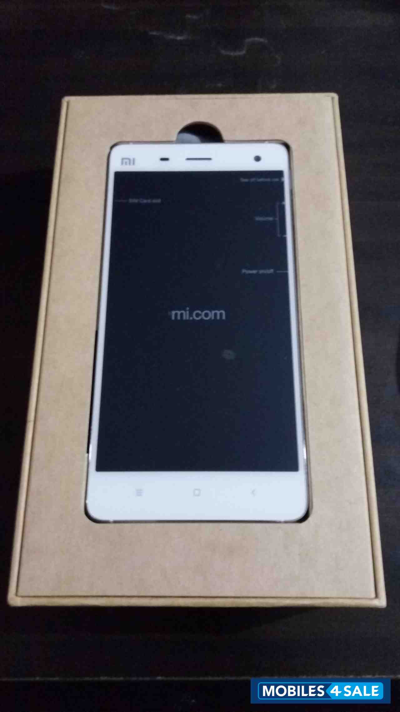 White Xiaomi MI-4