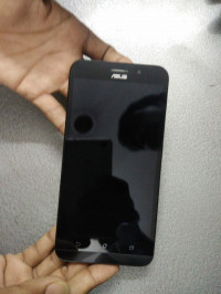 Black Asus Zenfone Max