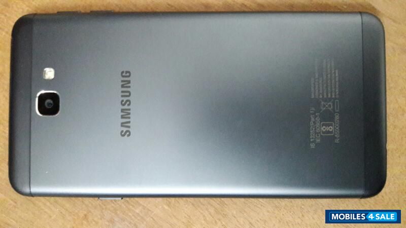 Black Samsung 4G LTE Smartphone