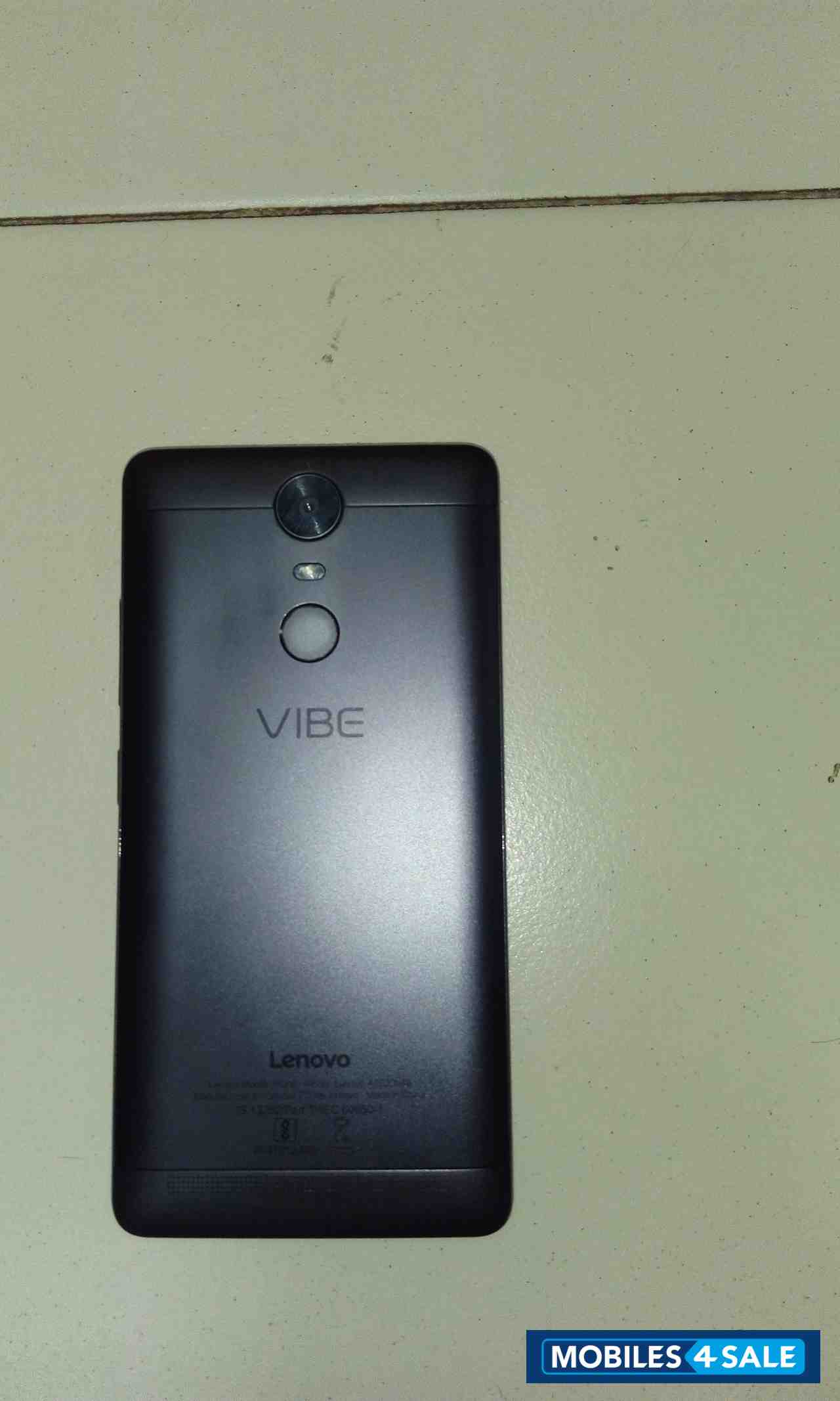 Gray Lenovo Vibe K5 Note