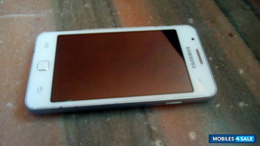 White Samsung Z1 Tizen