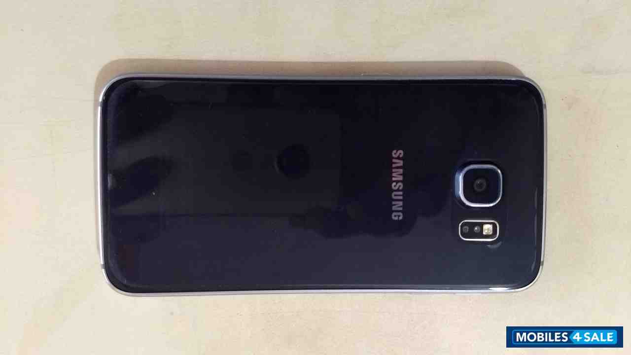 Black Samsung Galaxy S6