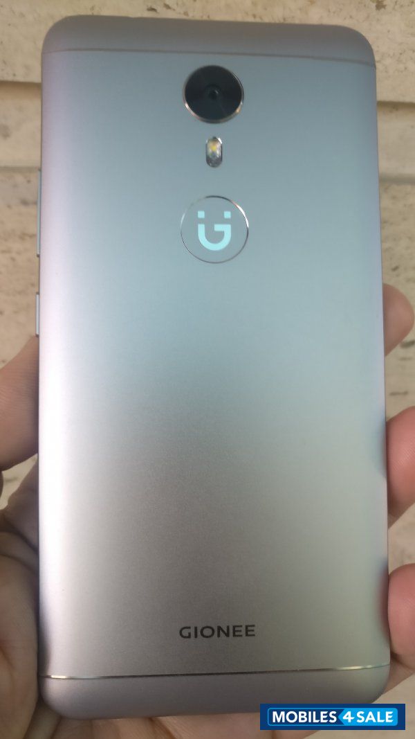 Silver Gionee