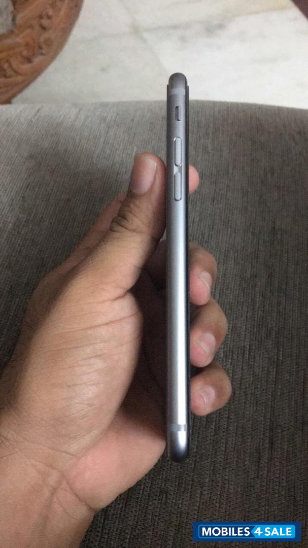 Space Grey Apple iPhone 6S