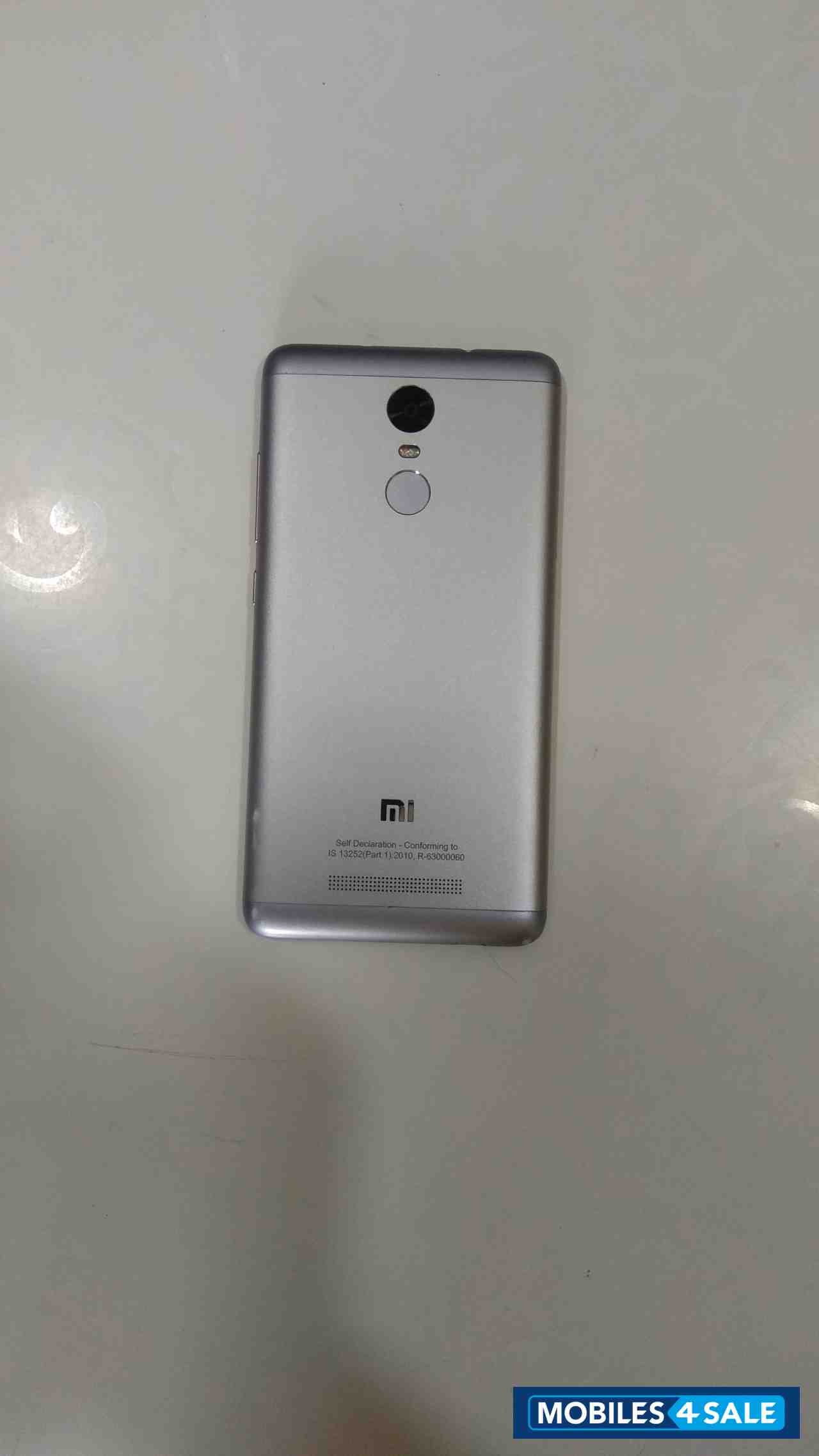 Silver Xiaomi Redmi Note 3