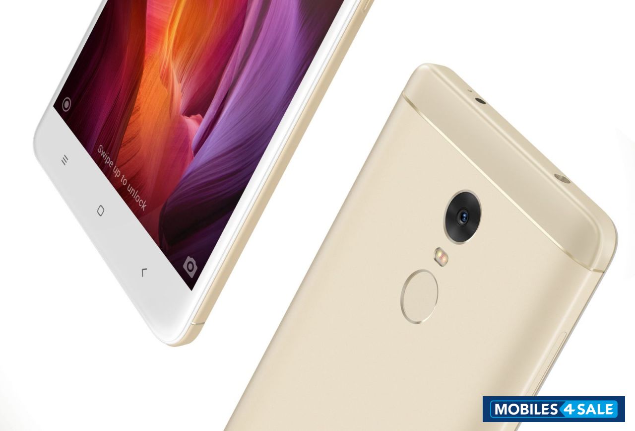 Golden Xiaomi Redmi Note 4