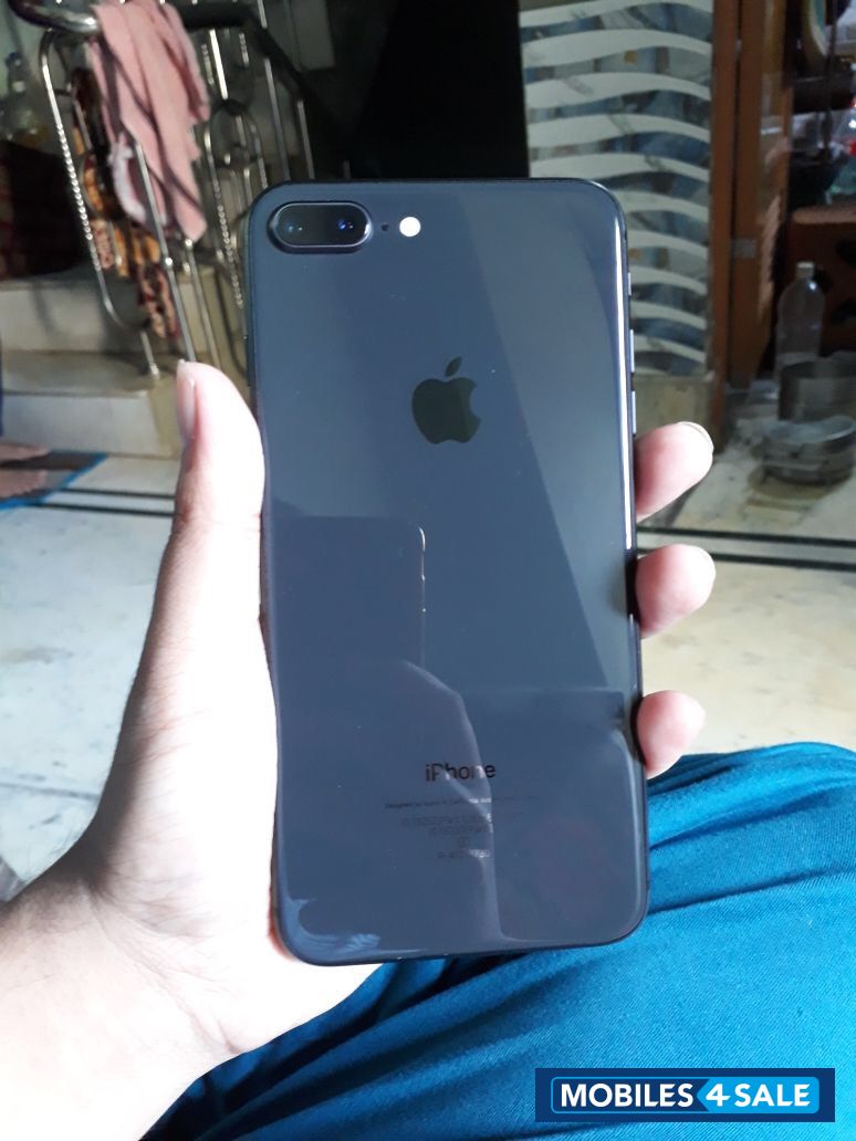 Grey Colour Apple iPhone 8 Plus