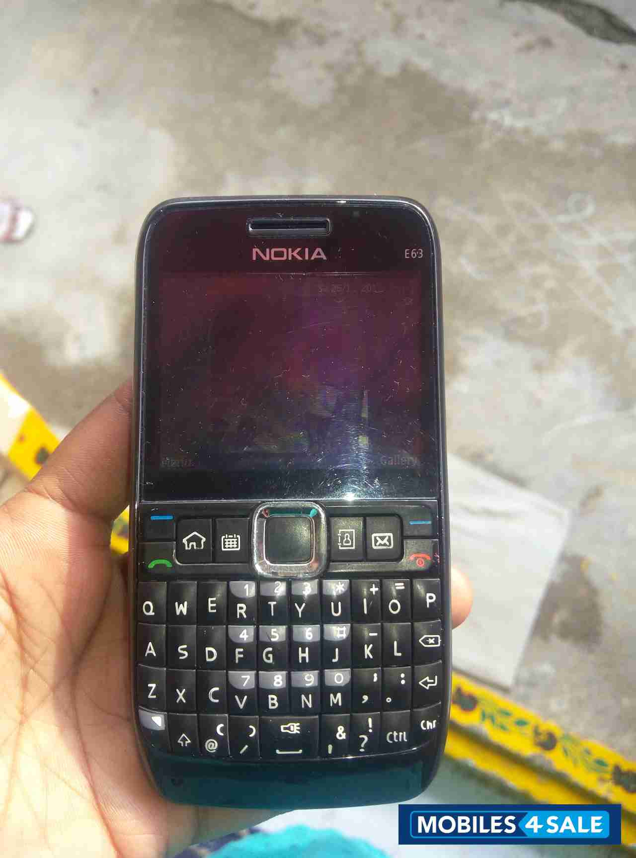 Black Nokia E63