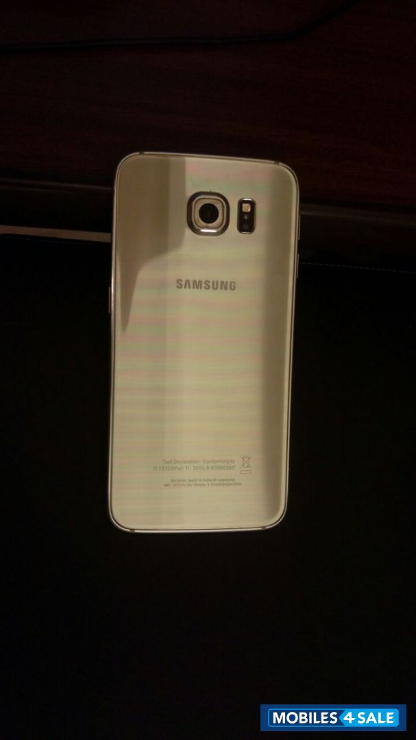 Gold Samsung S-series s6