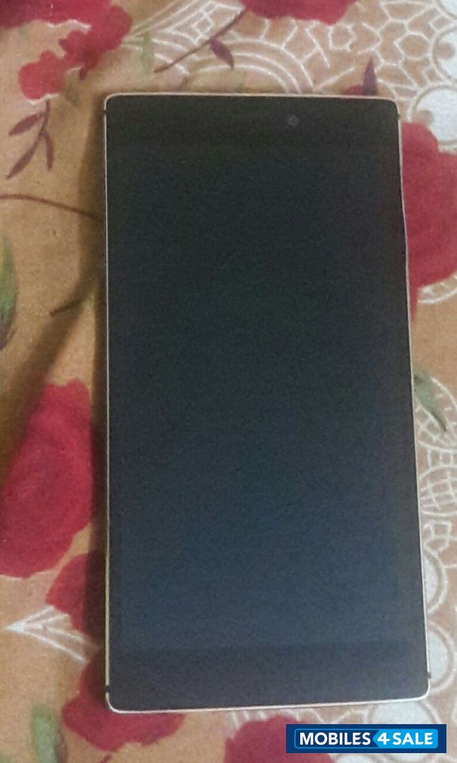 Gold Micromax Canvas 6