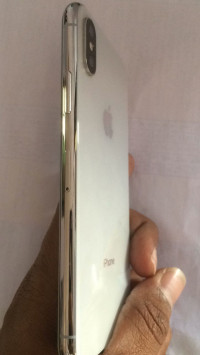 White Apple  Iphone X