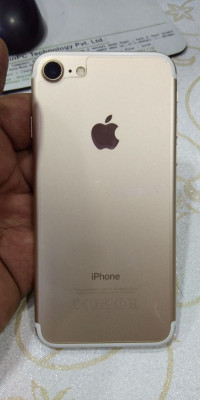 Gold Apple iPhone 7