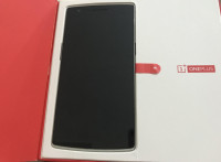 Sandstone Black OnePlus One