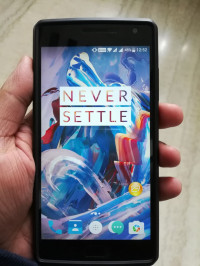 Black OnePlus Two