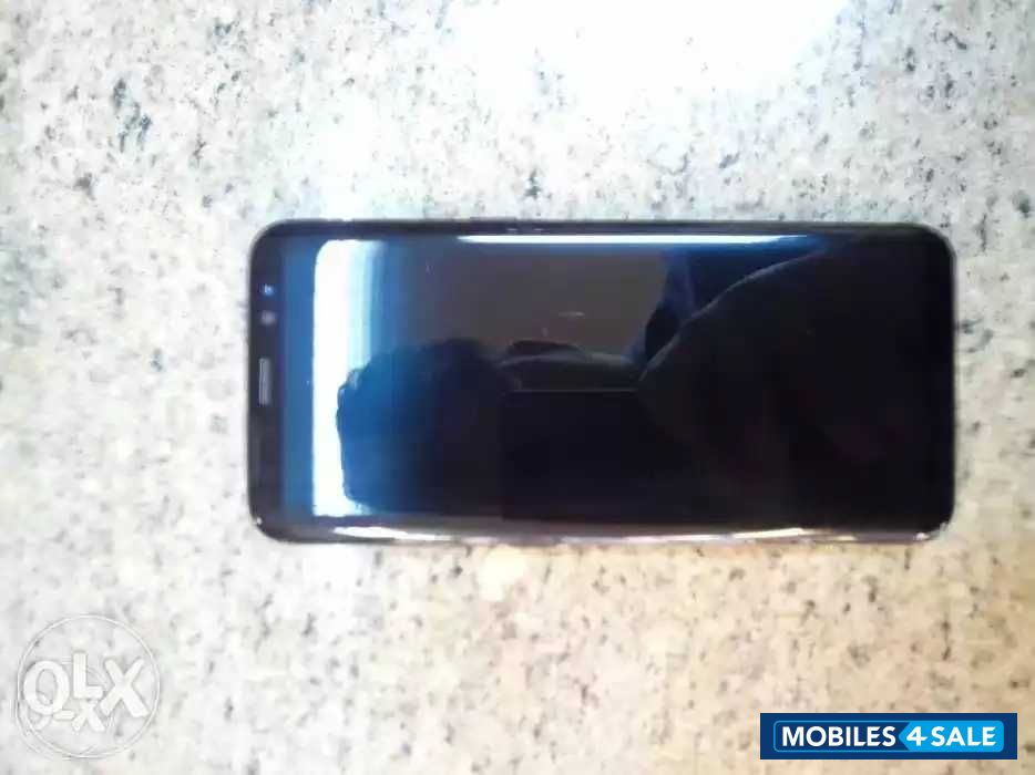 Black Samsung Galaxy S8