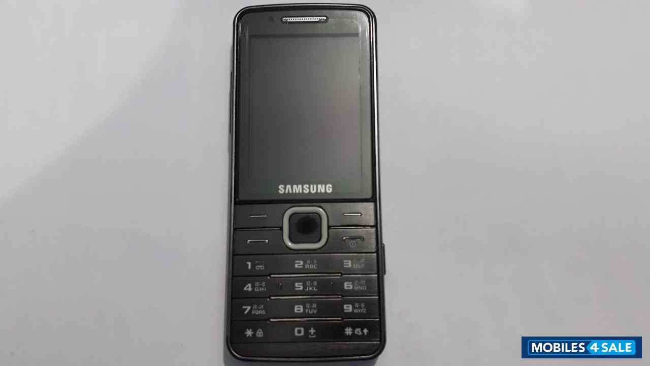 Grey Samsung Primo