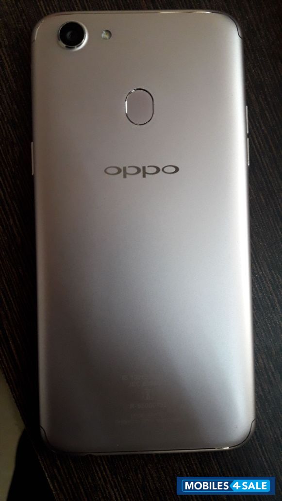 Silver Oppo  F5