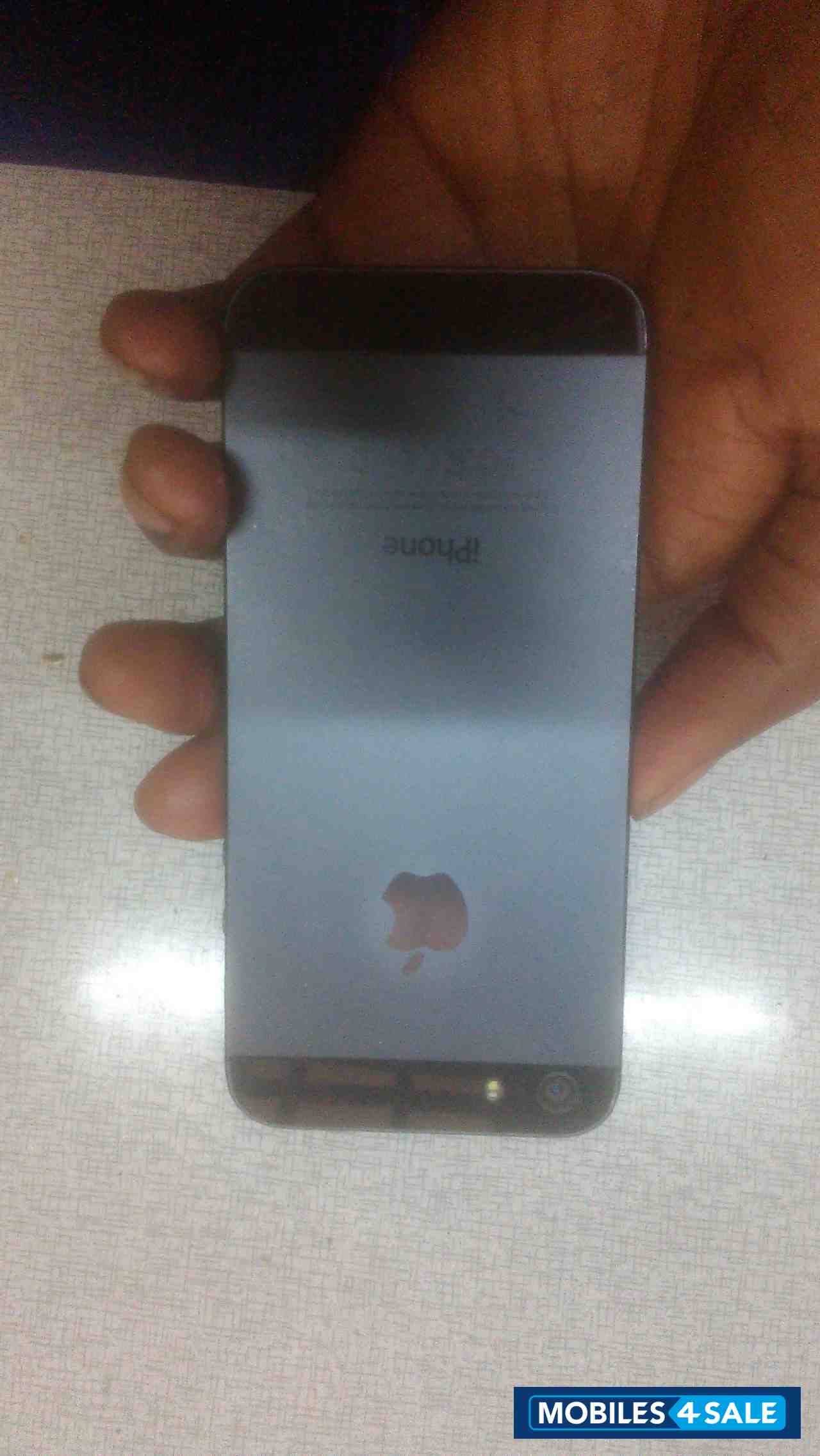 Grey Apple iPhone 5