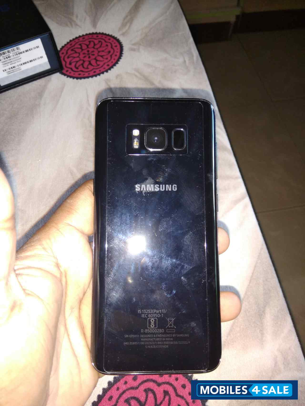 Black Samsung Galaxy S8