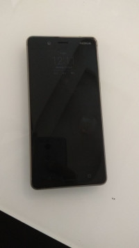 Nokia 8