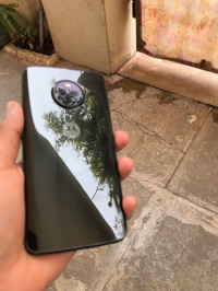 Black Motorola  Moto X4